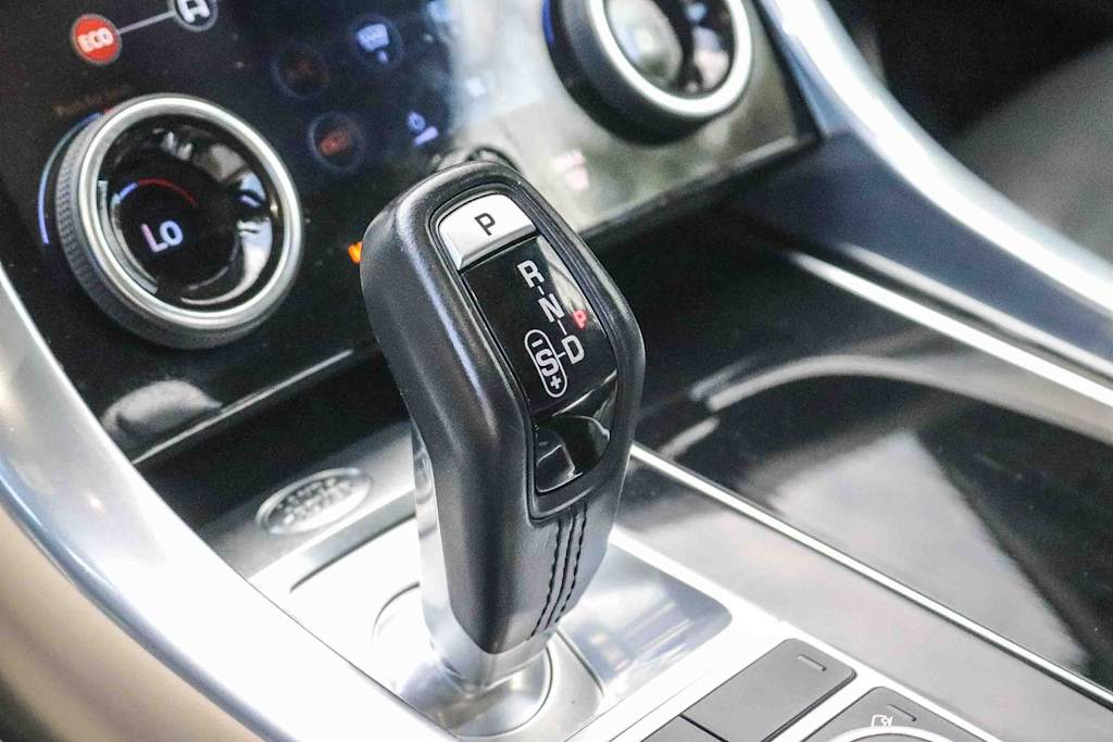 Thumbnail: 2022 Land Rover Range Rover Sport - 12