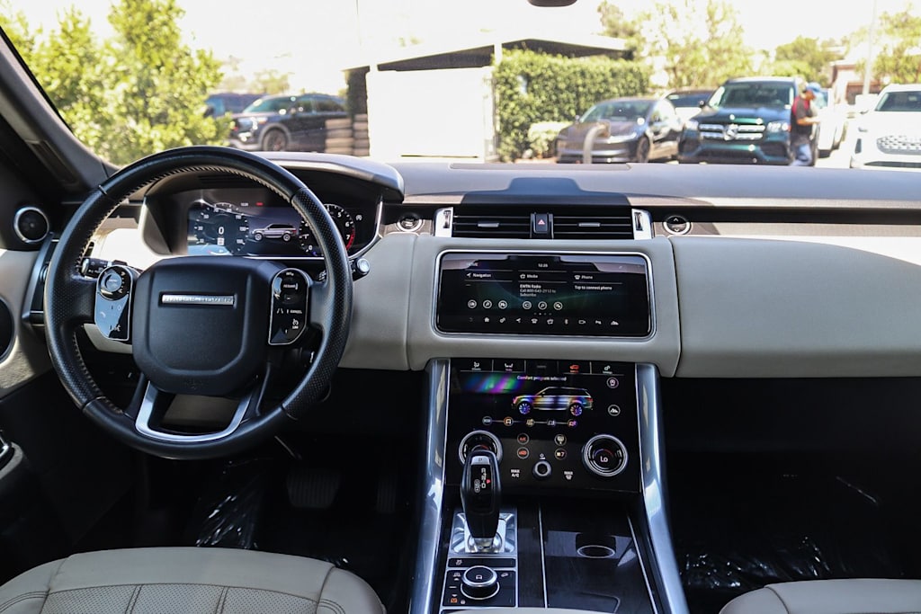 Thumbnail: 2020 Land Rover Range Rover Sport - 2