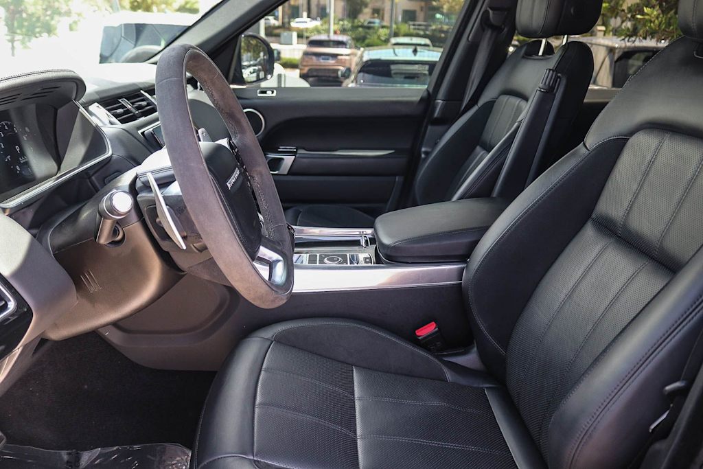 Thumbnail: 2020 Land Rover Range Rover Sport - 11