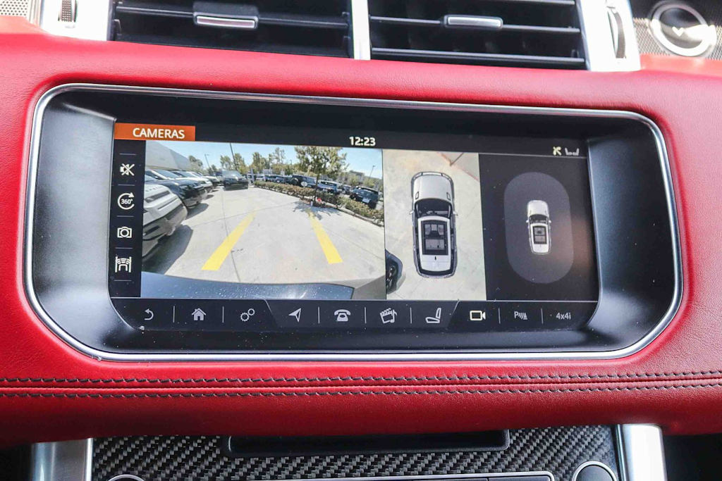 Thumbnail: 2017 Land Rover Range Rover Sport - 28