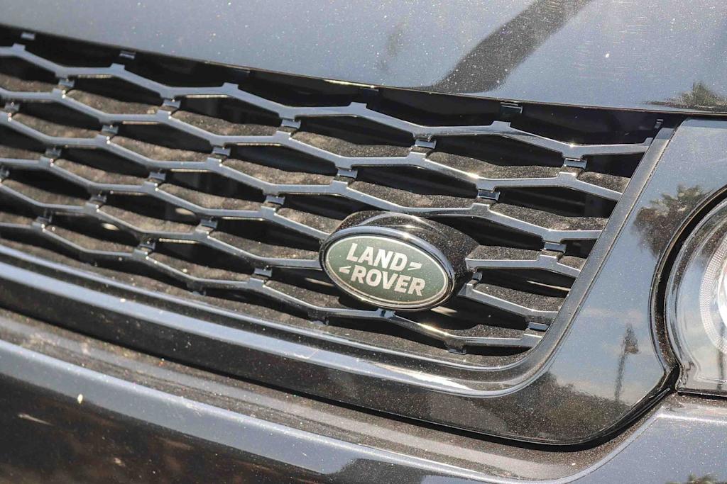 Thumbnail: 2017 Land Rover Range Rover Sport - 6