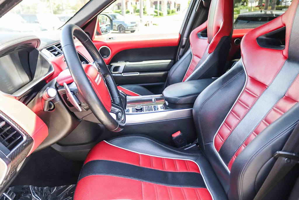 Thumbnail: 2017 Land Rover Range Rover Sport - 11