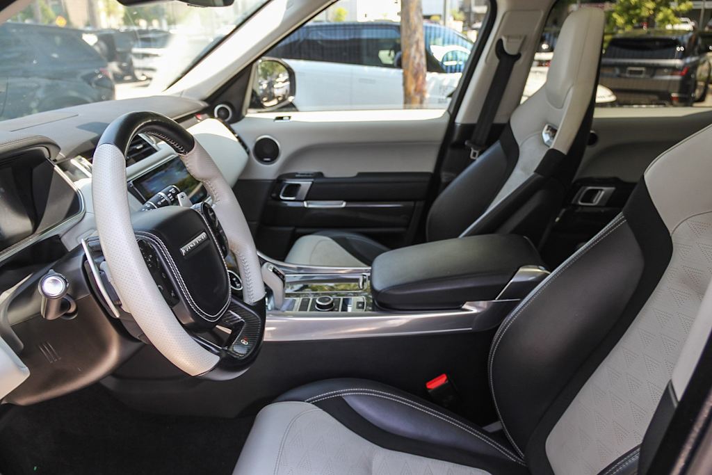 Thumbnail: 2022 Land Rover Range Rover Sport - 10