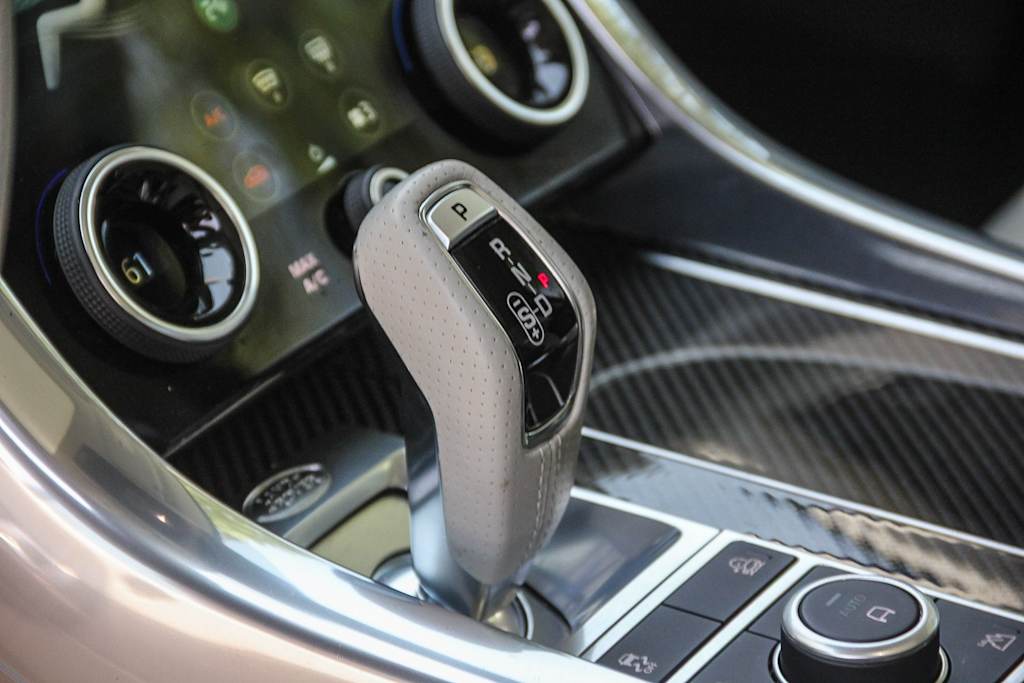 Thumbnail: 2022 Land Rover Range Rover Sport - 14