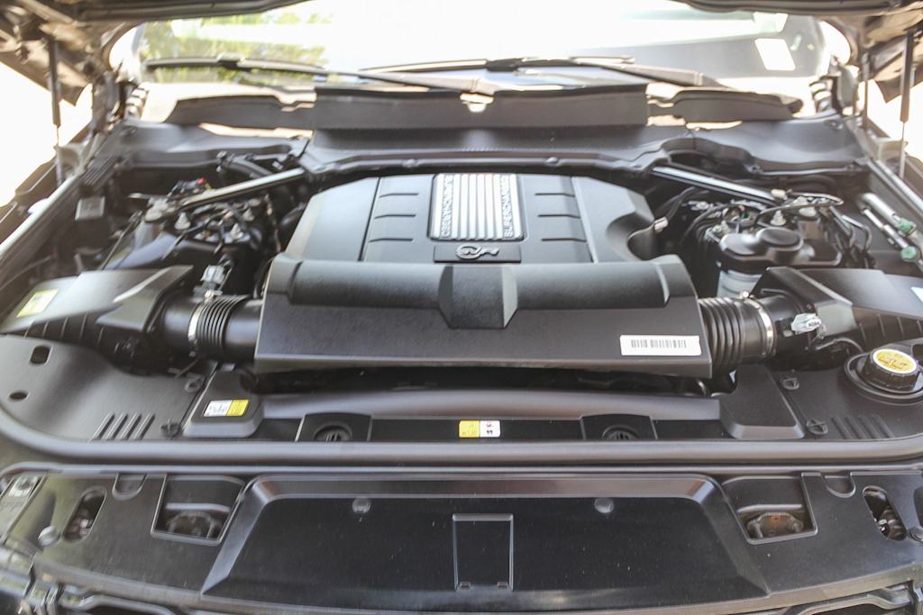 Thumbnail: 2022 Land Rover Range Rover Sport - 8