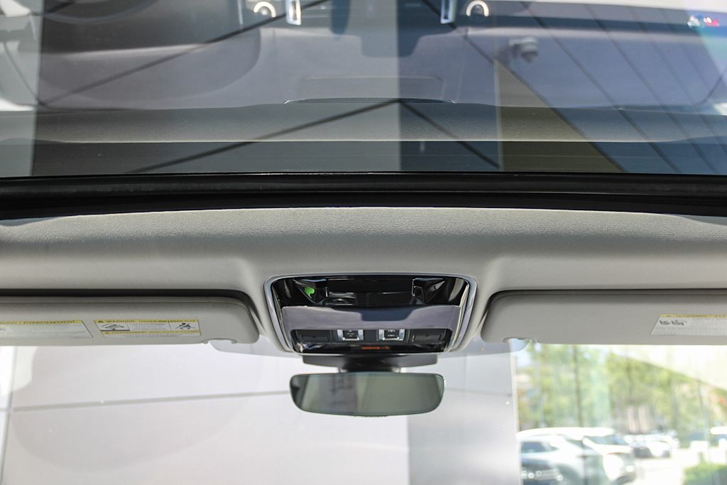 Thumbnail: 2022 Land Rover Range Rover Sport - 23