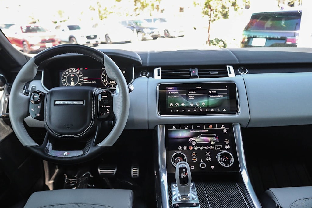 Thumbnail: 2022 Land Rover Range Rover Sport - 2