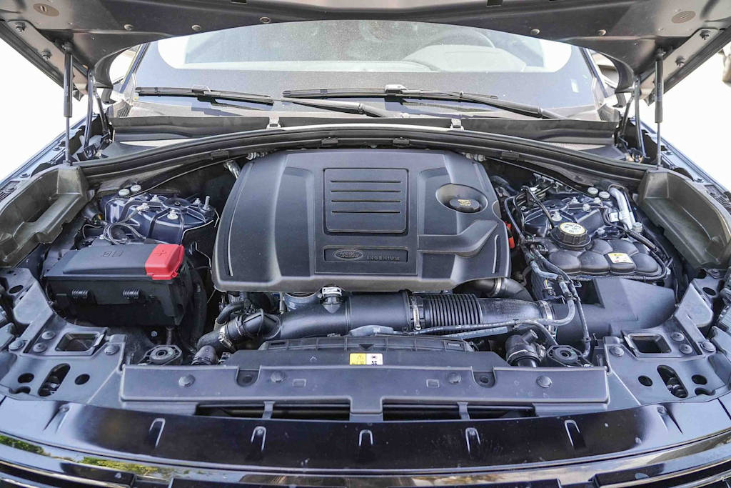 Thumbnail: 2024 Land Rover Range Rover Velar - 7