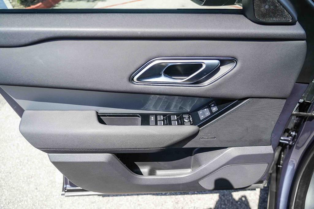 Thumbnail: 2024 Land Rover Range Rover Velar - 22