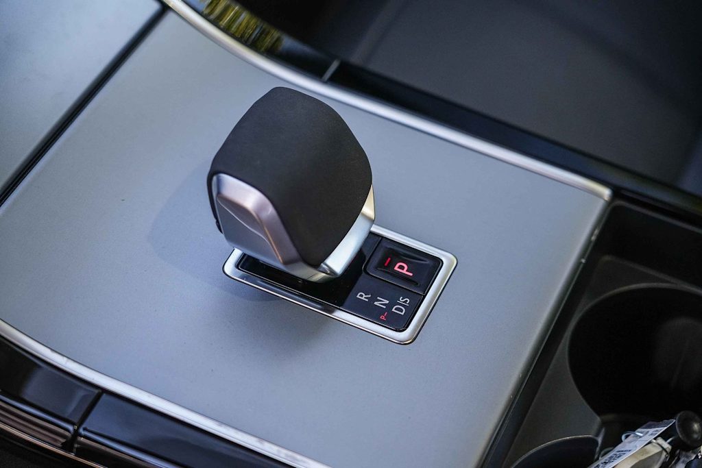 Thumbnail: 2024 Land Rover Range Rover Velar - 14