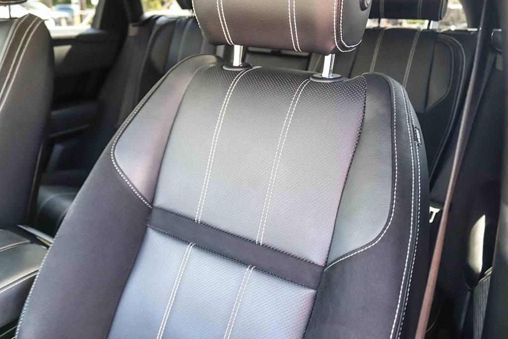 Thumbnail: 2019 Land Rover Range Rover Velar - 29