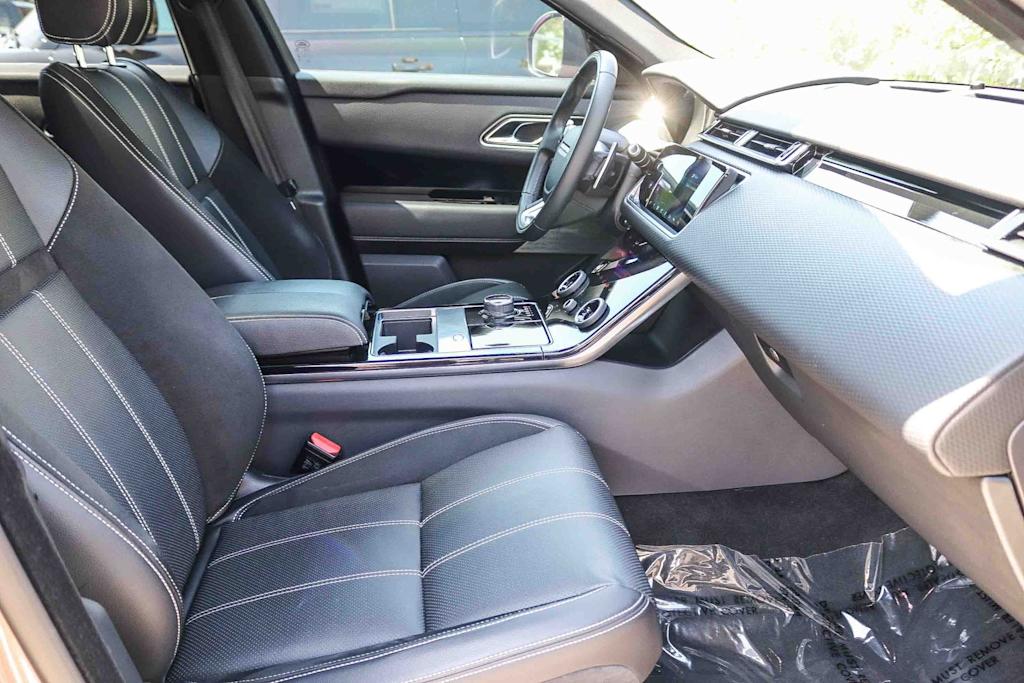 Thumbnail: 2019 Land Rover Range Rover Velar - 10