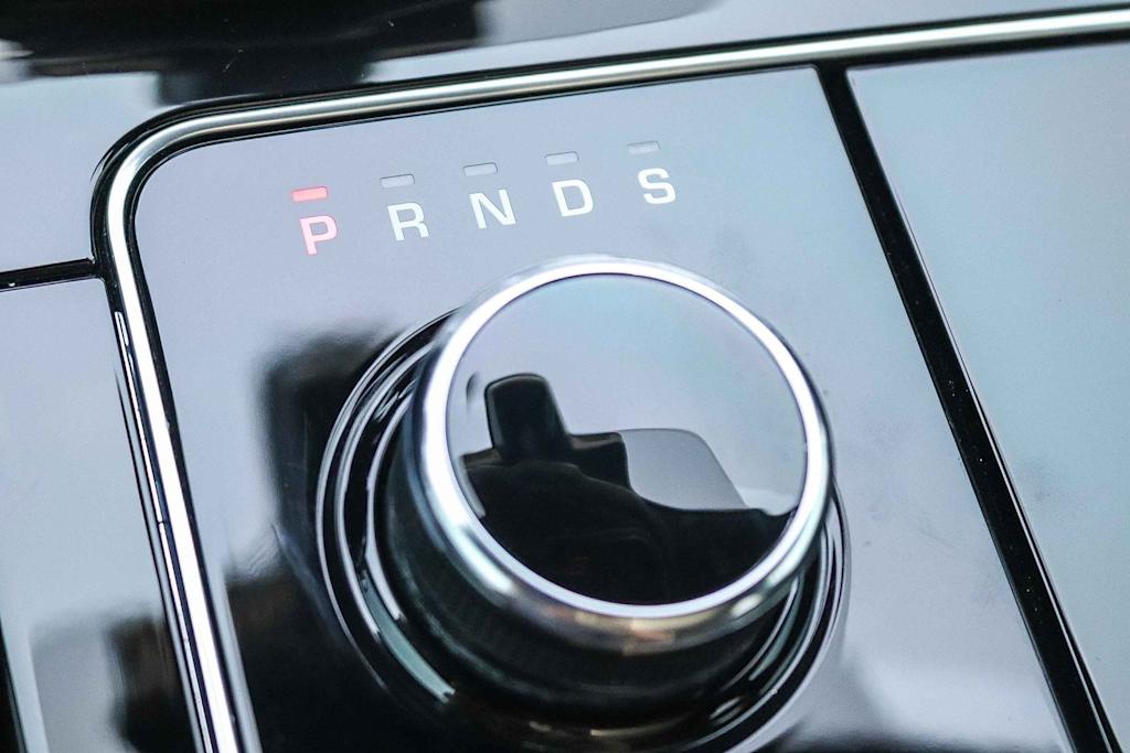 Thumbnail: 2019 Land Rover Range Rover Velar - 26