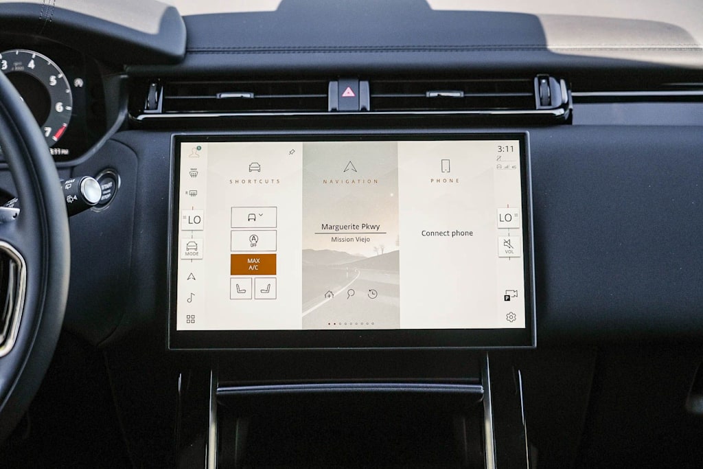 Thumbnail: 2026 Land Rover Range Rover Velar - 12
