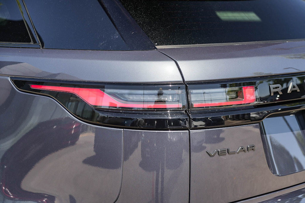 Thumbnail: 2026 Land Rover Range Rover Velar - 5