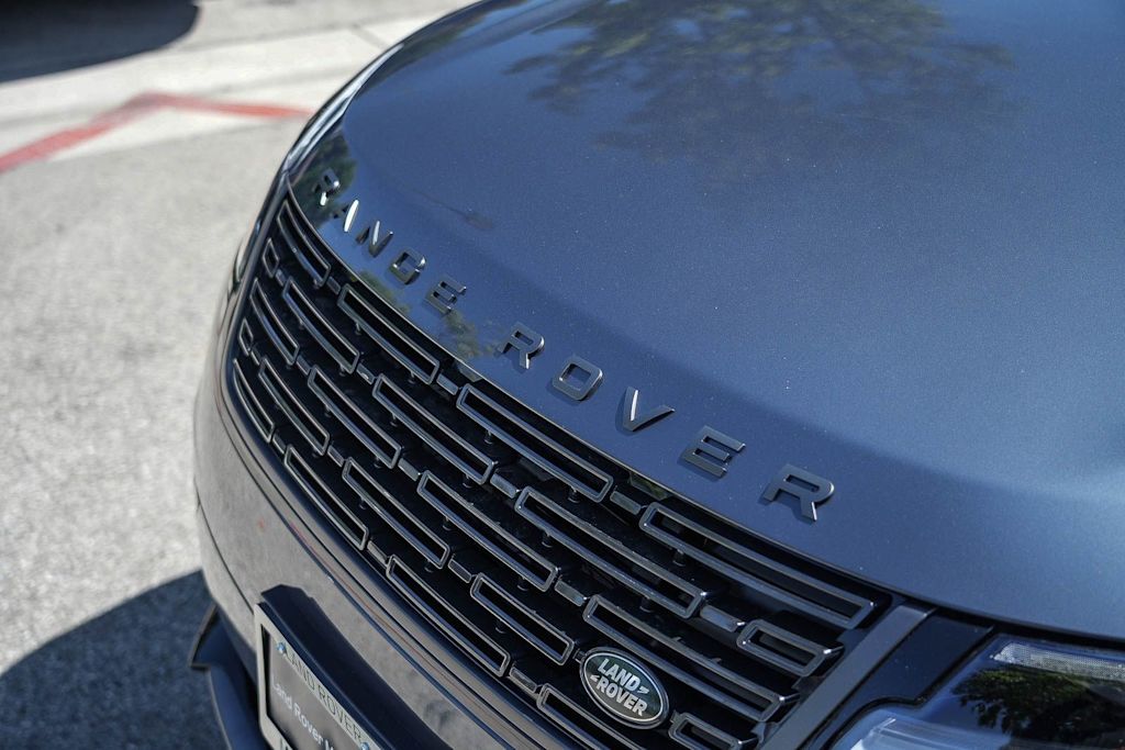 Thumbnail: 2026 Land Rover Range Rover Velar - 20