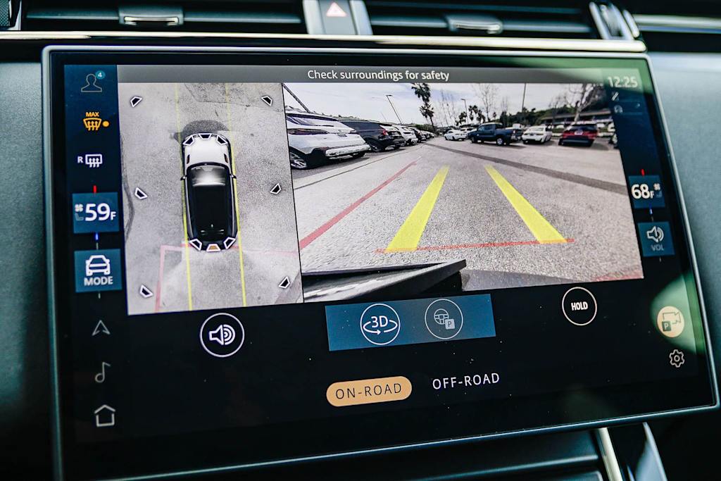 Thumbnail: 2026 Land Rover Range Rover Velar - 22