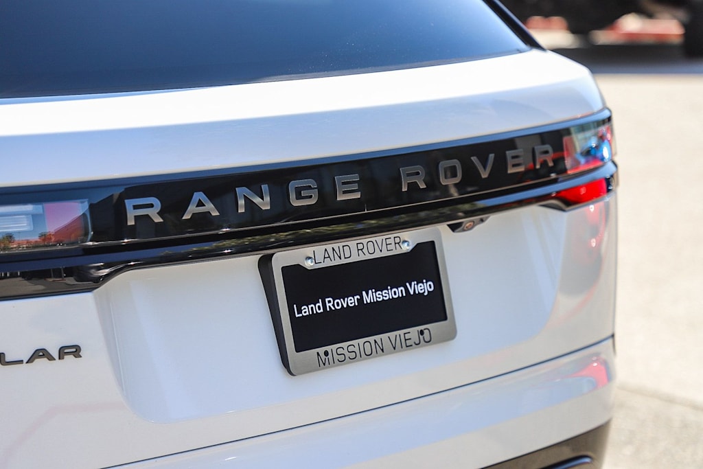 Thumbnail: 2025 Land Rover Range Rover Velar - 18