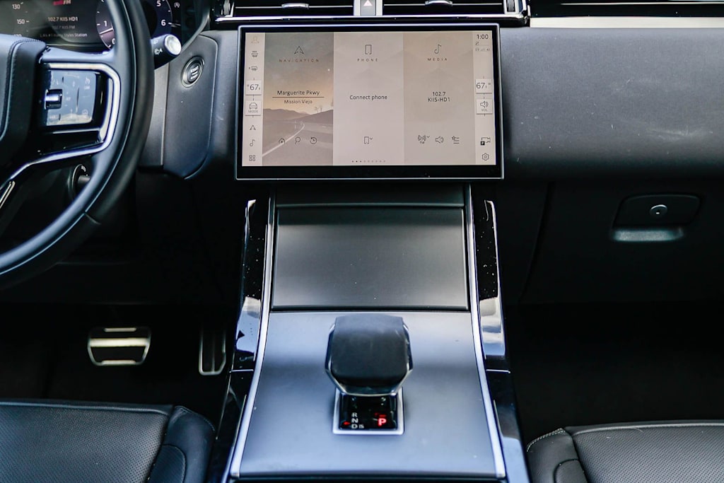 Thumbnail: 2025 Land Rover Range Rover Velar - 8