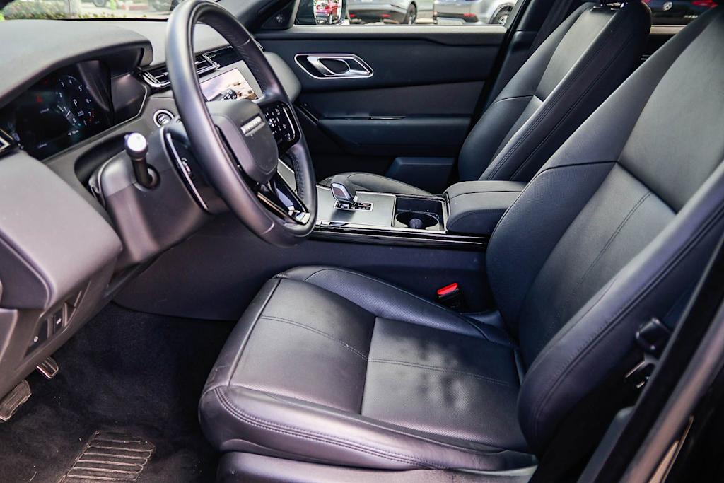 Thumbnail: 2025 Land Rover Range Rover Velar - 10