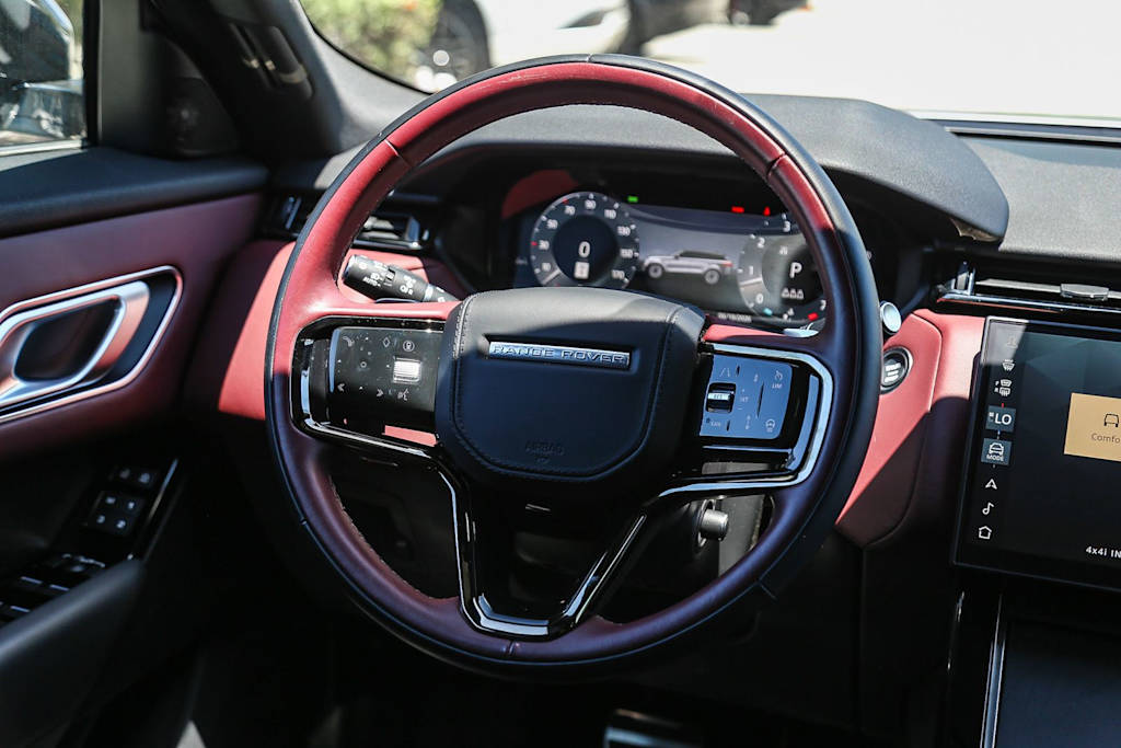 Thumbnail: 2025 Land Rover Range Rover Velar - 13