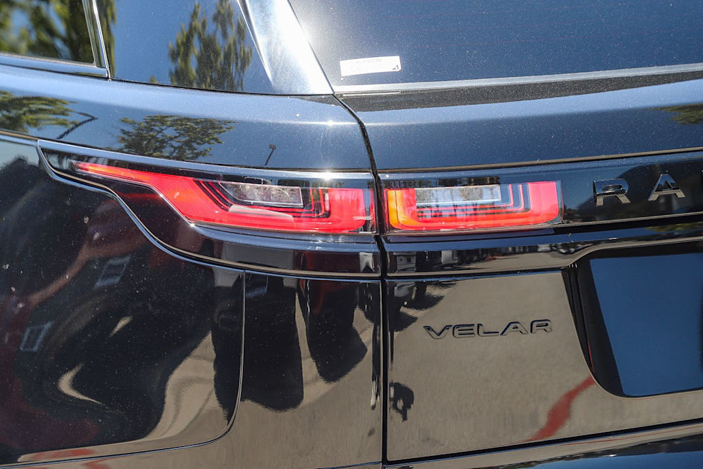 Thumbnail: 2023 Land Rover Range Rover Velar - 19