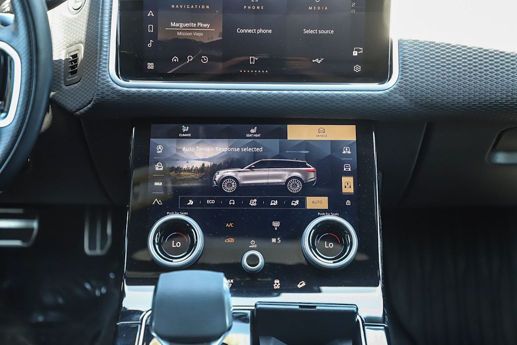 Thumbnail: 2023 Land Rover Range Rover Velar - 12