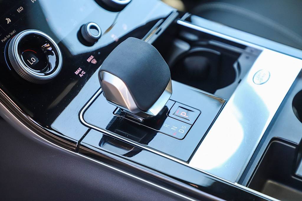 Thumbnail: 2023 Land Rover Range Rover Velar - 13
