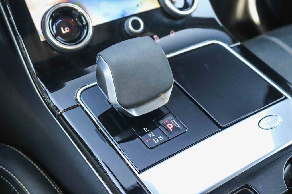 Thumbnail: 2022 Land Rover Range Rover Velar - 26