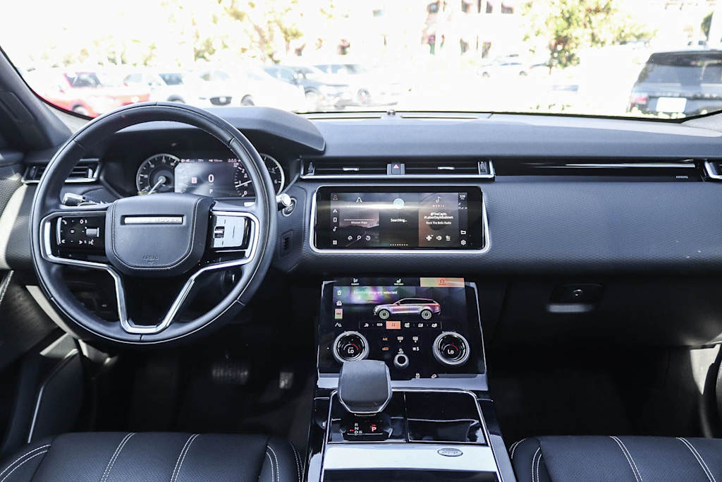 Thumbnail: 2022 Land Rover Range Rover Velar - 2