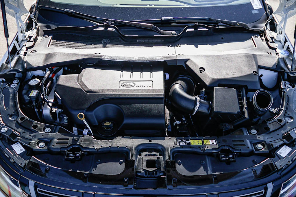 Thumbnail: 2026 Land Rover Range Rover Evoque - 6