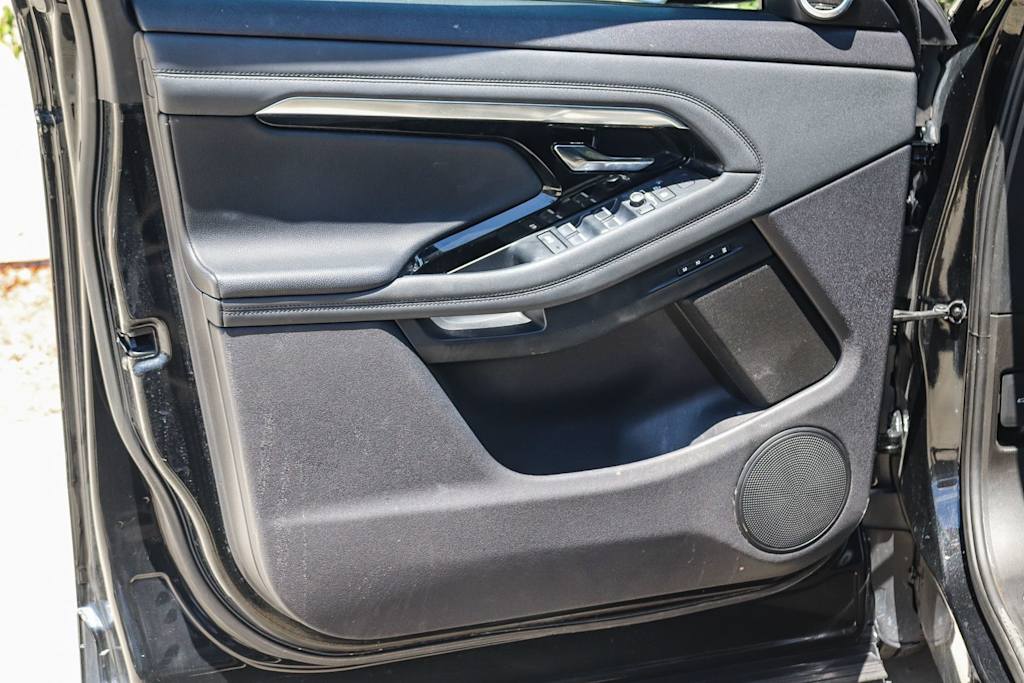 Thumbnail: 2021 Land Rover Range Rover Evoque - 24