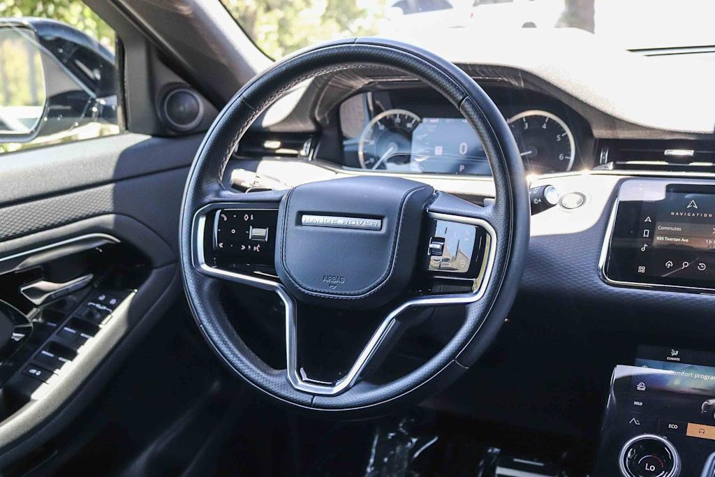 Thumbnail: 2023 Land Rover Range Rover Evoque - 8