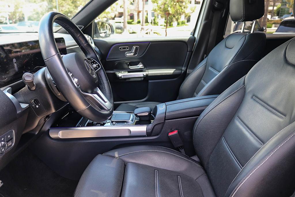 Thumbnail: 2023 Mercedes-Benz GLB - 11