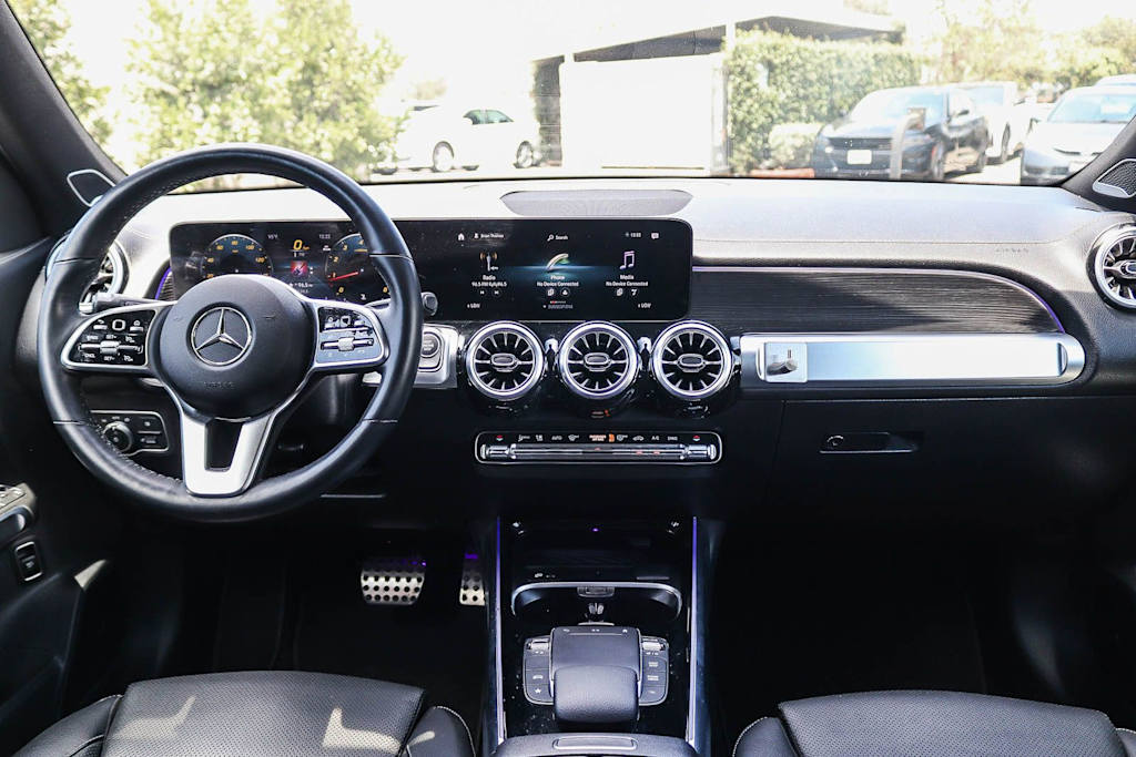 Thumbnail: 2023 Mercedes-Benz GLB - 9