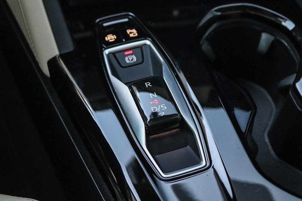 Thumbnail: 2025 Audi Q5 - 26