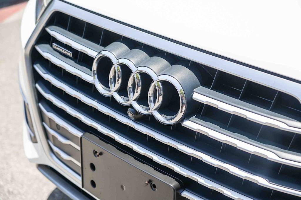Thumbnail: 2019 Audi Q7 - 6