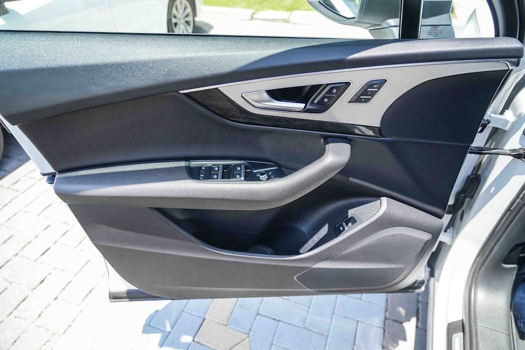 Thumbnail: 2019 Audi Q7 - 22