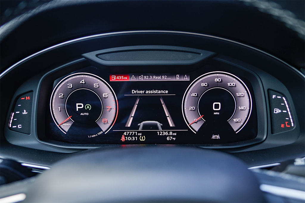 Thumbnail: 2021 Audi Q8 - 12