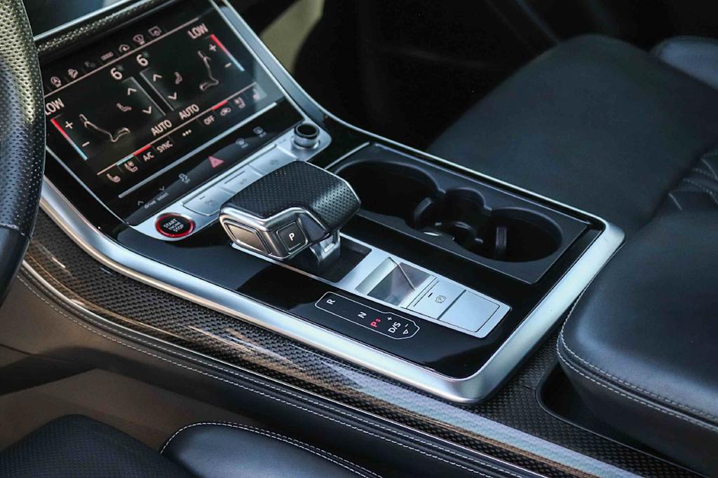 Thumbnail: 2023 Audi SQ8 - 15