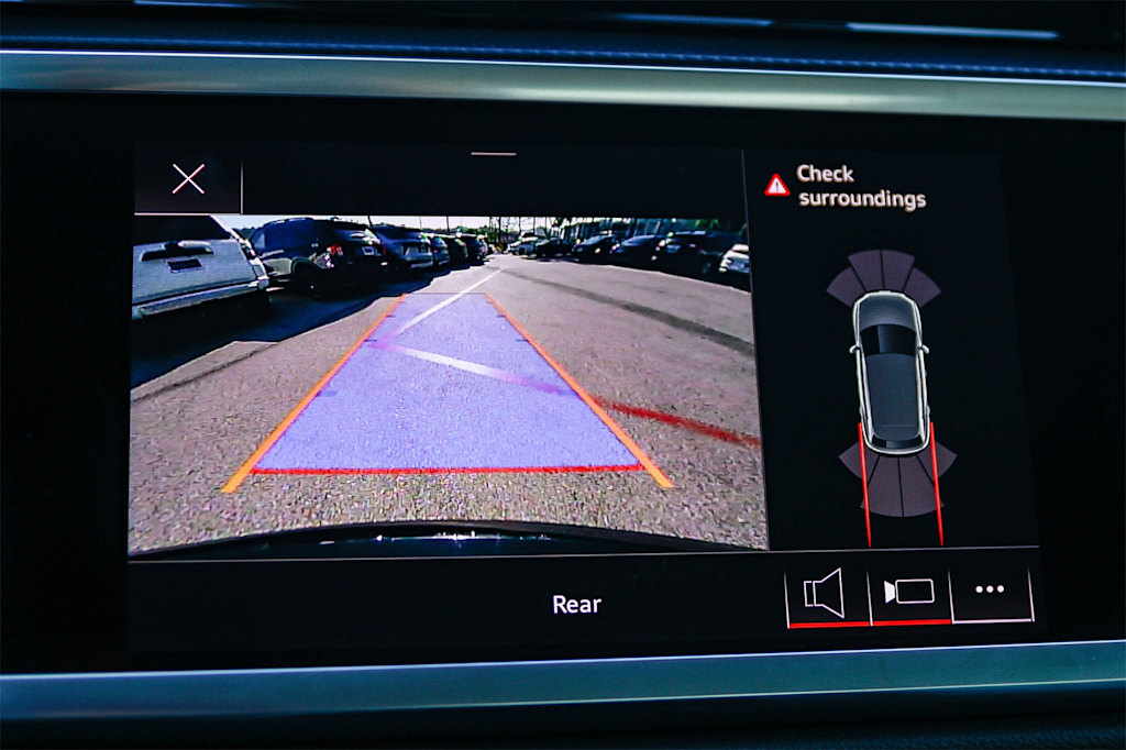 Thumbnail: 2022 Audi Q3 - 24