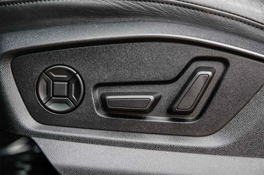 Thumbnail: 2022 Audi Q7 - 22