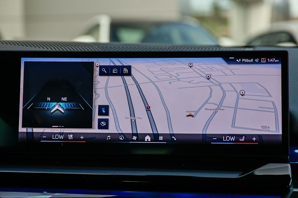 Thumbnail: 2025 BMW i5 - 22