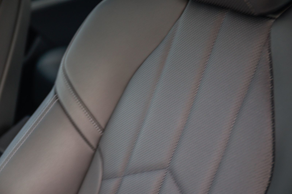 Thumbnail: 2025 BMW i5 - 29