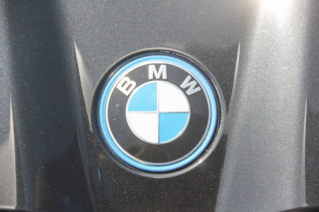 Thumbnail: 2024 BMW i5 - 12