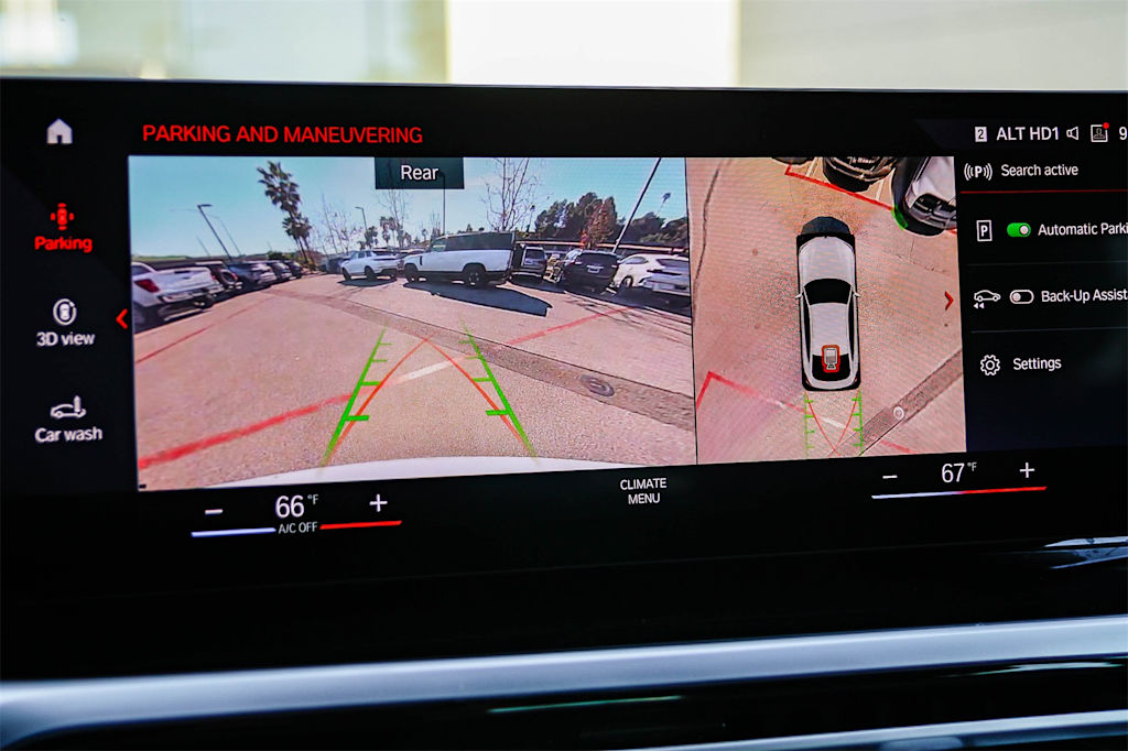 Thumbnail: 2023 BMW i4 - 26