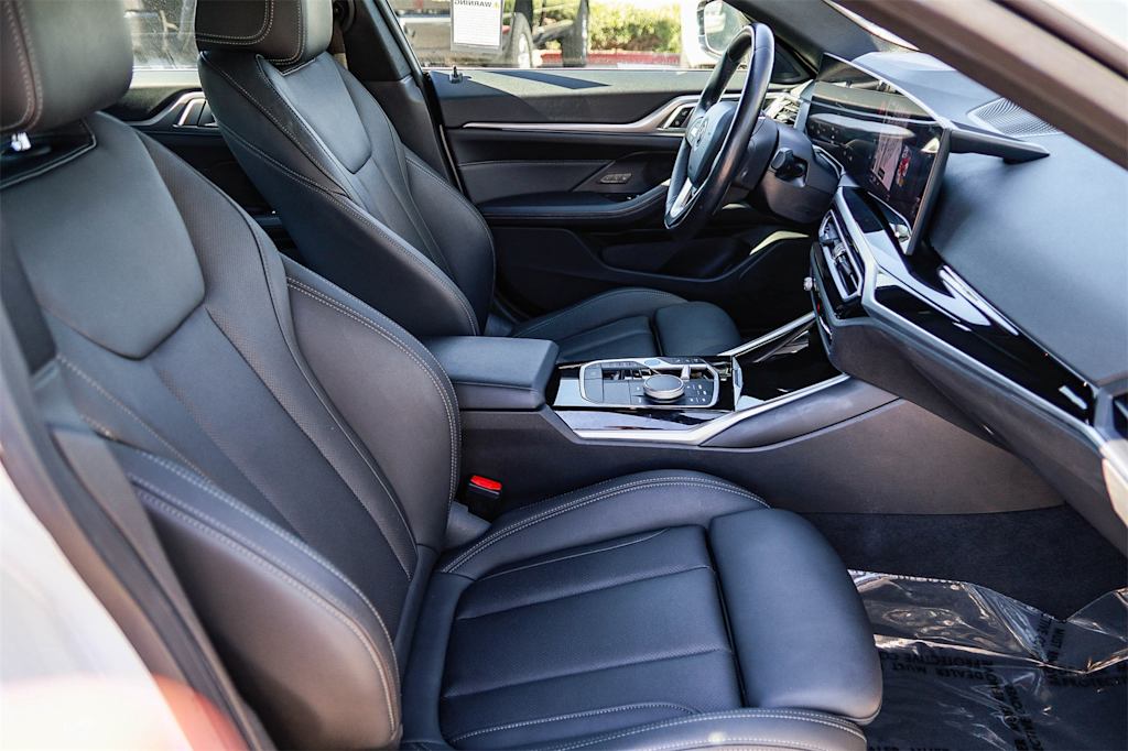 Thumbnail: 2023 BMW i4 - 9