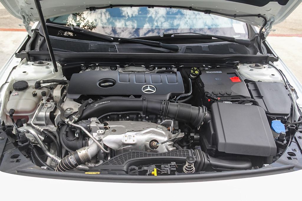 Thumbnail: 2020 Mercedes-Benz CLA - 8