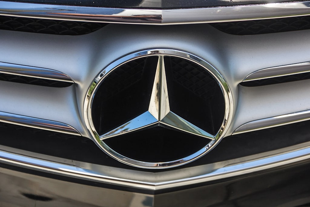 Thumbnail: 2015 Mercedes-Benz E-Class - 21