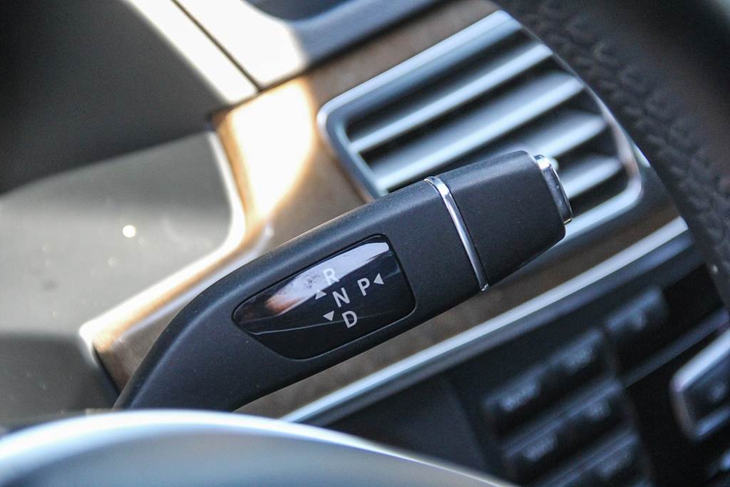 Thumbnail: 2015 Mercedes-Benz E-Class - 25